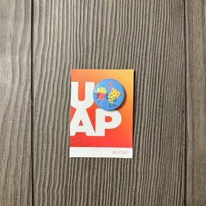 UOAP Pizza Fries Pin